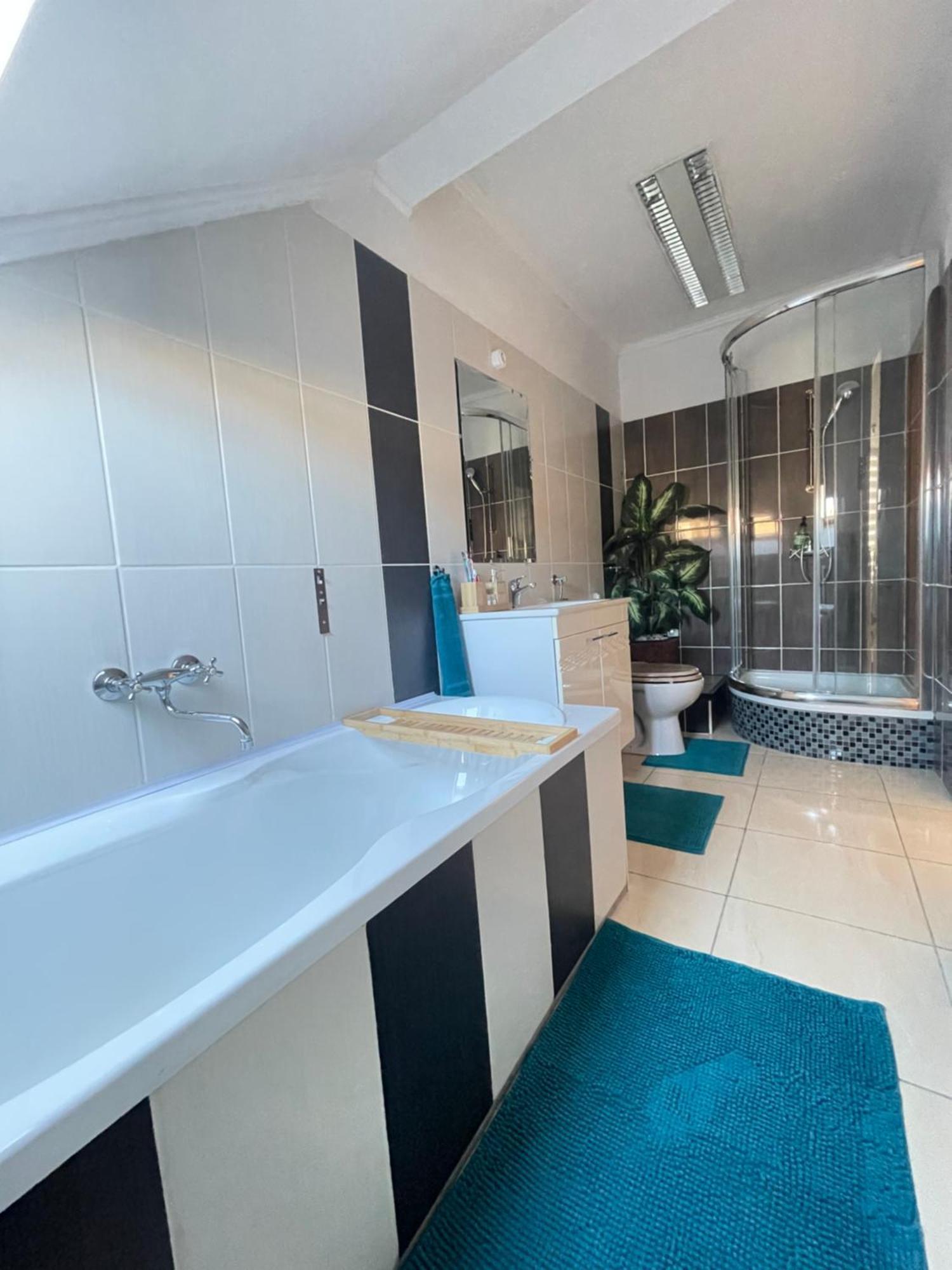 Alpesi Apartman Downtown Sopron Exterior photo