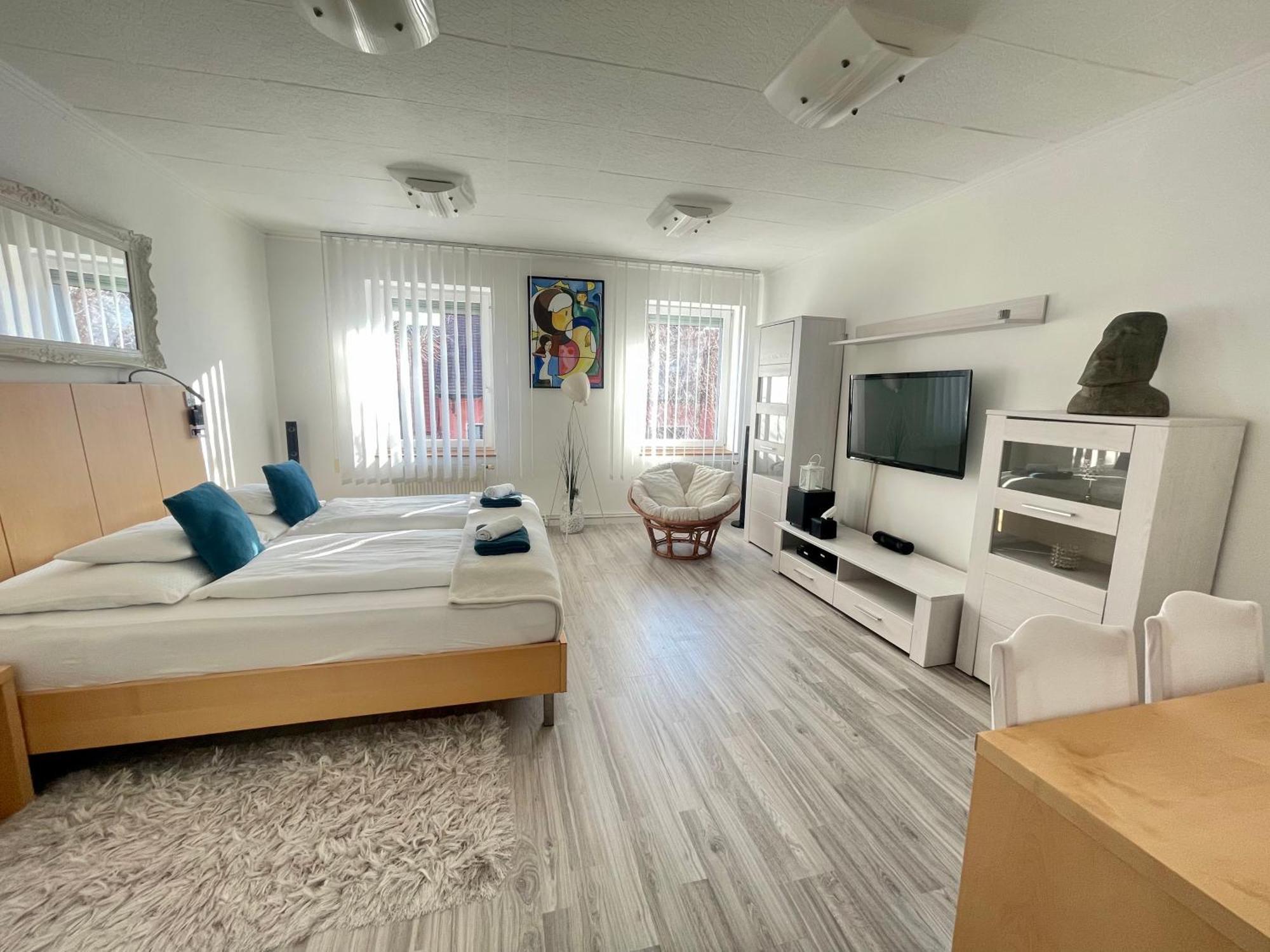 Alpesi Apartman Downtown Sopron Exterior photo